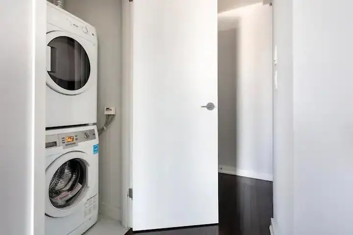 Apartment Luxury Lake View & City View - One Free Parking Toronto